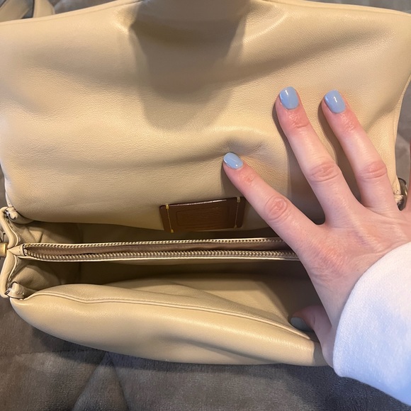 Coach pillow tabby 26 - Picture 5 of 8